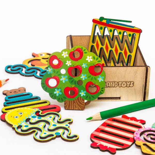 Детское ассорти - линейки-трафареты Woodland 120208